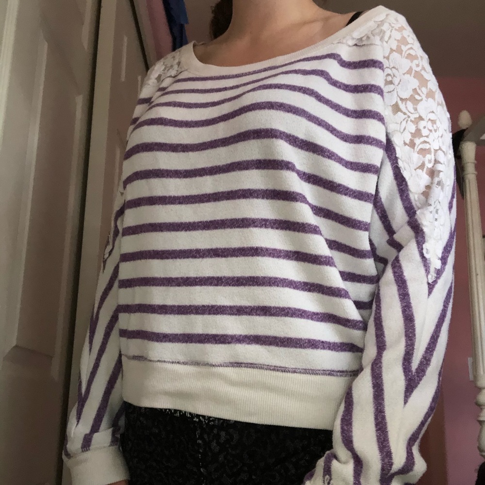 Crewneck